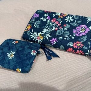Vera Bradley Wallet Set - NEW